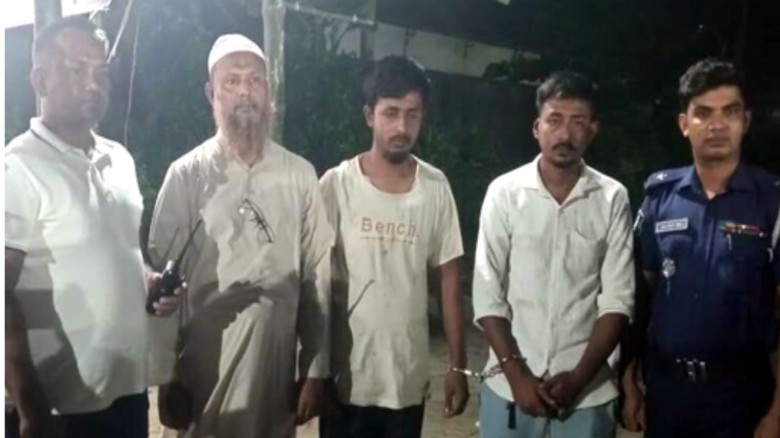 নারায়ণগঞ্জের বন্দ রে অস্ত্রের মুখে জিম্মি করে এক হাটের গরু অন্য হাটে, আটক ৩
