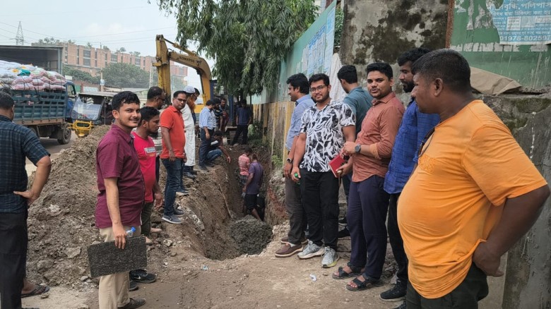 কাশীপুরে অবৈধ গ্যাস সংযোগ উচ্ছেদে আবার ধরা পড়লো ক্রোনি এপারেলস