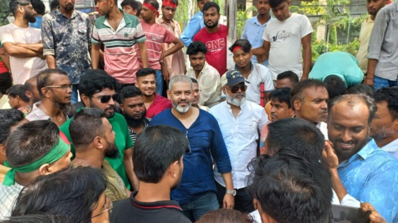 জুলাই গণঅভ্যুত্থানে রাজপথে সামনের সারিতে থেকে নেতৃত্ব দিয়েছিলেন দিপু ভুইয়া