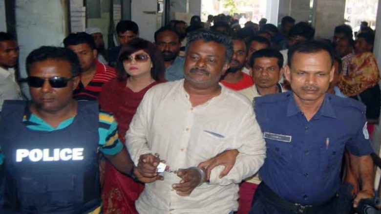 ১৭ বছর ধরে নারায়ণগঞ্জে শহরকেন্দ্রিক আন্দোলনের  সৈনিক খোরশেদ