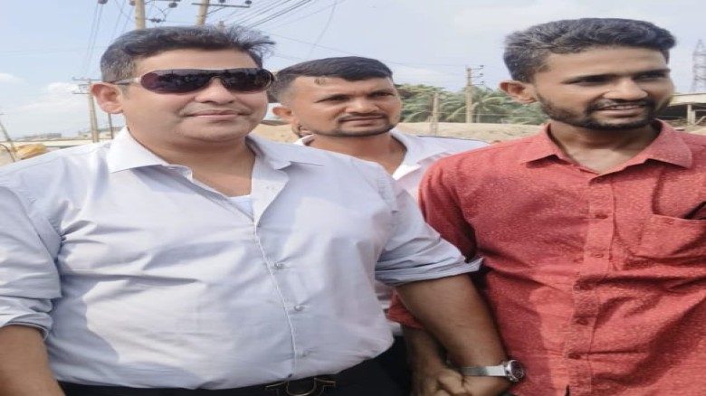পুলিশের গুলিতে গুলিবিদ্ধ যুবদল নেতাকে কৃত্রিম পা লাগিয়ে  দেওয়ার দায়িত্ব নিলেন দিপু ভূঁইয়া