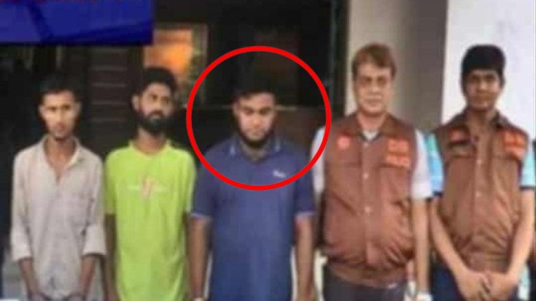 কুতুবপুরের কুখ্যাত সন্ত্রাসী ‘কিলার আক্তার’কে অবিলম্বে গ্রেফতারের দাবি