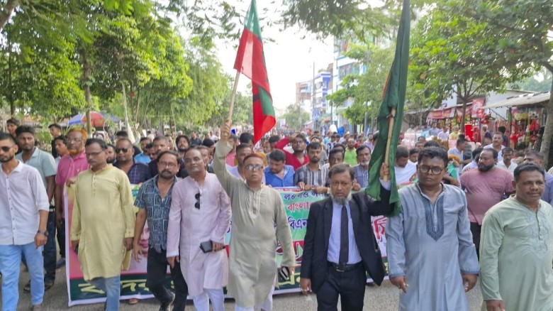 বিএনপির ৪৭তম প্রতিষ্ঠাবার্ষিকী উপলক্ষে বন্দর থানা বিএনপির বর্ণাঢ্য আনন্দ র‍্যালি