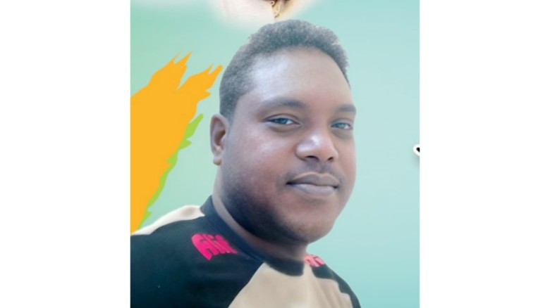 বন্দরে যুবলীগ নেতা মোক্তার আ'ট"ক