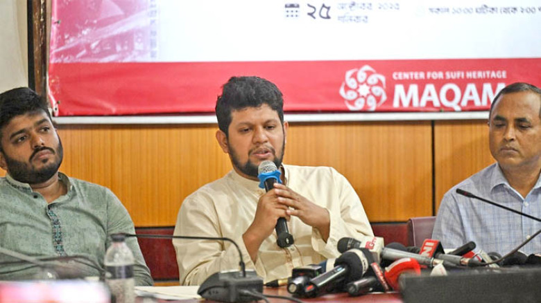 জুলাই বিপ্লব ব্যর্থ হবে, ফ্যাসিবাদবিরোধীরা ফ্যাসিবাদী হচ্ছে: মাহফুজ আলম