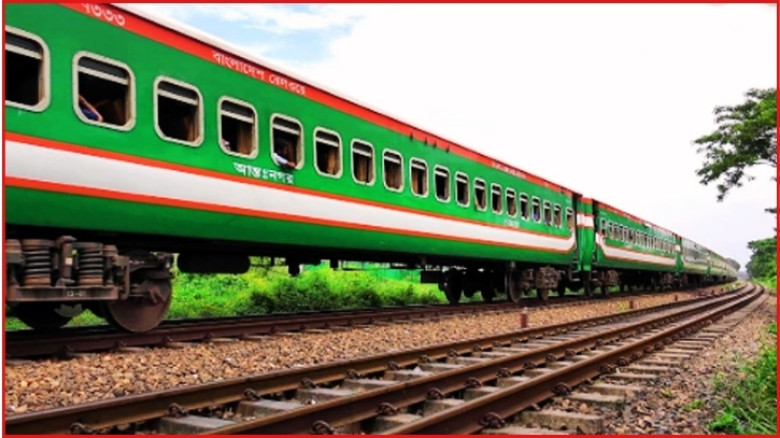 একতা এক্সপ্রেসে হকারকে গলা কেটে হত্যা