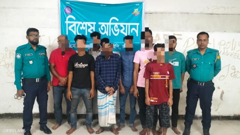 মোহাম্মদপুরে বিশেষ অভিযানে ৮ গ্রেফতার