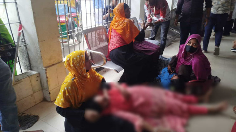 টঙ্গীর হামিম কারখানায় অজানা কারণে শতাধিক শ্রমিক অসুস্থ, হাসপাতালে চাপ বৃদ্ধি