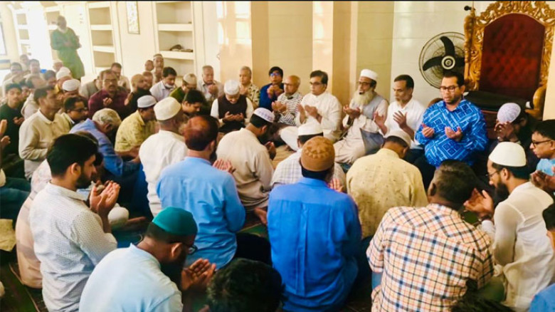 খালেদা জিয়ার রোগমুক্তি কামনায় জাবিতে দোয়া মাহফিল আয়োজন