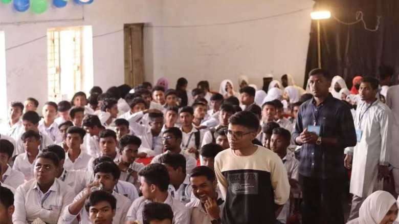মিরসরাইয়ে ছাত্রশিবিরের উদ্যোগে নবীনবরণ ও ক্যারিয়ার গাইডলাইন প্রোগ্রাম অনুষ্ঠিত