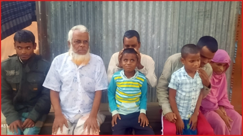 হুমকিতে বন্ধ গান, বিপাকে অন্ধ হেলালের পরিবার