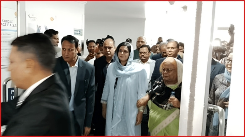 দেশে ফিরে এভারকেয়ার হাসপাতালে জুবাইদা রহমান
