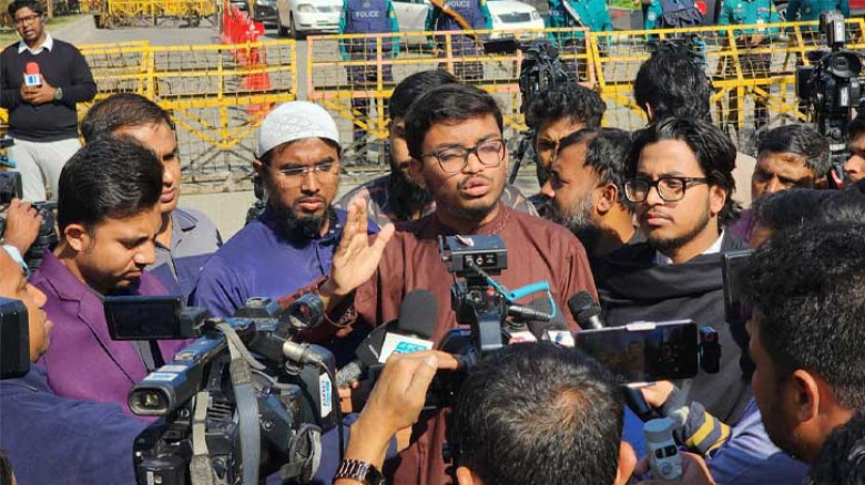 ‘স্বরাষ্ট্র উপদেষ্টাকে পদত্যাগ করিয়ে আমরা ঘরে ফিরবো’