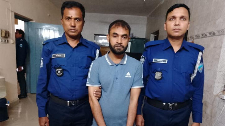 বাঞ্ছারামপুরে ২ কেজি গাঁজাসহ এক মাদক কারবারি গ্রেপ্তার
