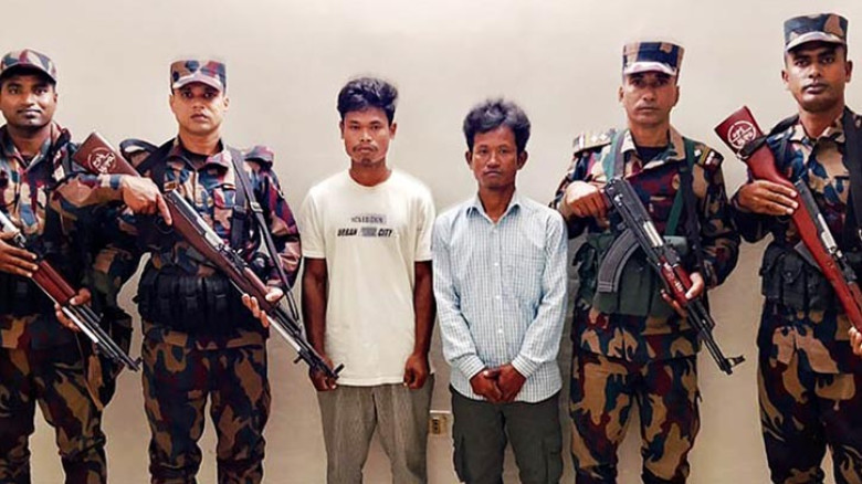 হাদিকে গুলি: সীমান্তে মানুষ পার করা ফিলিপকে খুঁজছে পুলিশ, দুই সহযোগী আটক