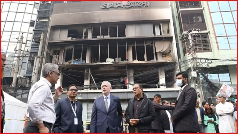 প্রথম আলো–ডেইলি স্টারে হামলা গণতন্ত্রের জন্য ভয়াবহ মুহূর্ত: ইইউ রাষ্ট্রদূত