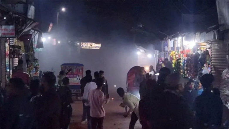 শরীয়তপুরে এনসিপি-ছাত্রদল সংঘর্ষ
