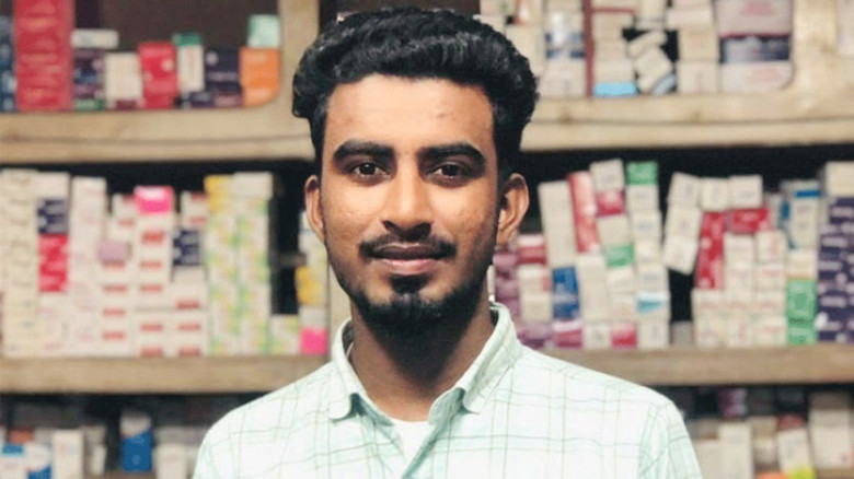 ঈশ্বরগঞ্জে পিকআপের সঙ্গে সংঘর্ষে মোটরসাইকেল আরোহীর মৃত্যু