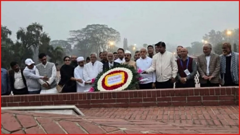 নিয়ম মেনে জাতীয় স্মৃতিসৌধে তারেক রহমানের পক্ষে বিএনপি নেতাদের শ্রদ্ধা নিবেদন