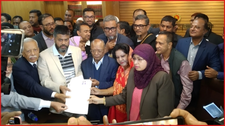 খালেদা জিয়ার পক্ষে মনোনয়নপত্র জমা