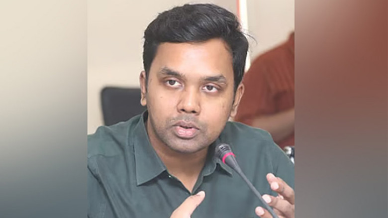 এনসিপি ছাড়লেন মুশফিক উস সালেহীন