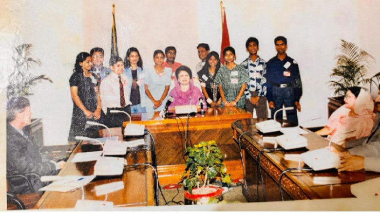 ‘শুধু এইটুকু বলব—দুঃখী হলেও আপনি একজন সফল মানুষ’