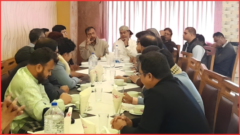 নির্বাচিত হলে জবির বেদখলকৃত হল উদ্ধারের আশ্বাস হামিদের