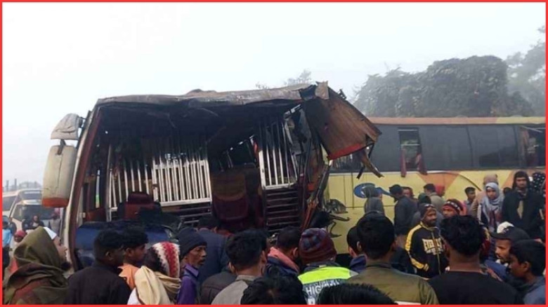 সিলেটের তিন বাসের মুখোমুখি সংঘর্ষে নিহত ২, আহত ১০