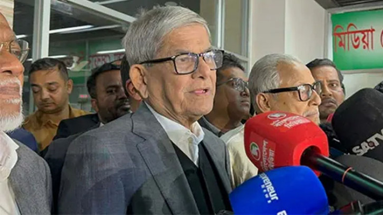 জামায়াতের বিরুদ্ধে ভোটারদের বিকাশ নম্বর সংগ্রহের অভিযোগ মির্জা ফখরুলের