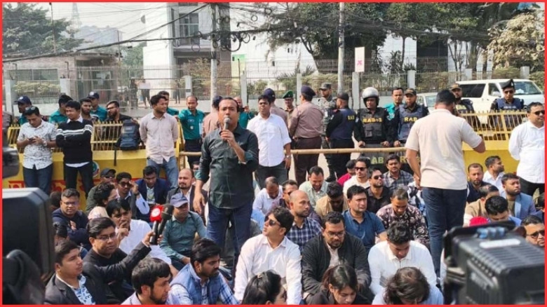 দাবি আদায়ে ইসির মূল গেট অবরোধের হুঁশিয়ারি ছাত্রদল সভাপতির