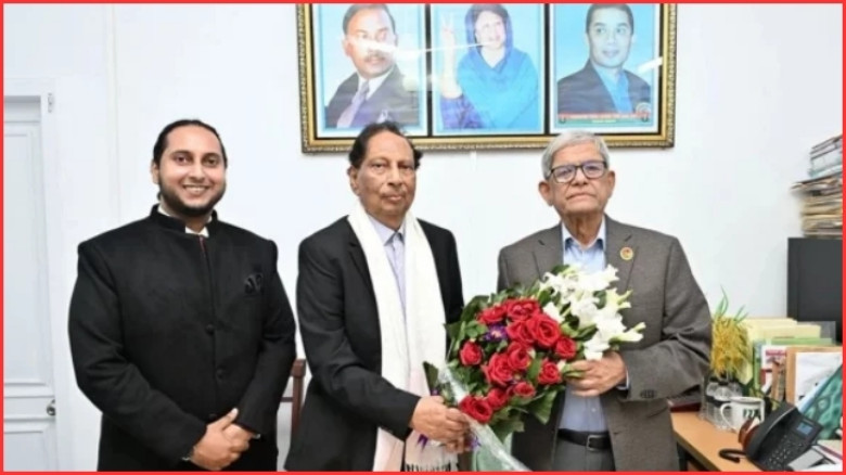 বিএনপিতে যোগ দিলেন সাবেক তথ্যমন্ত্রী