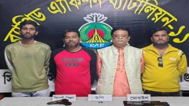 ‘নির্বাচনের সামনে প্রচুর অস্ত্র মজুত হচ্ছে’—বিএনপি নেতাকর্মীর ভিডিও ভাইরালের পর গ্রেফতার ৪