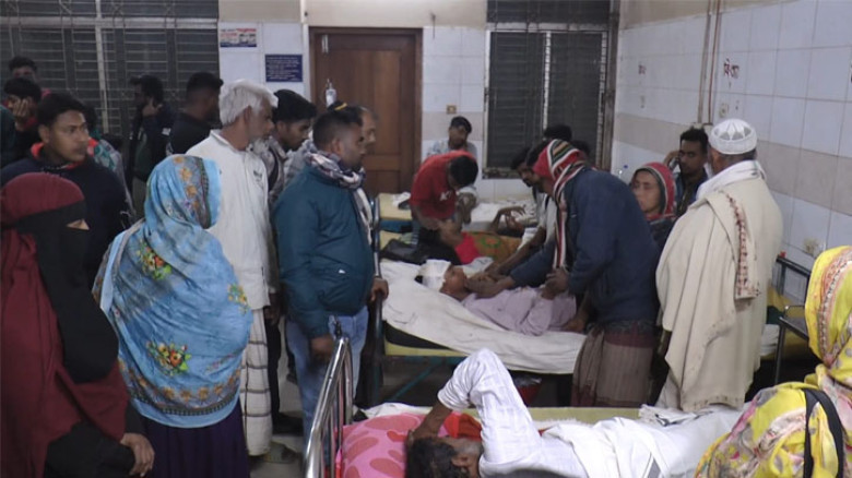 সিরাজগঞ্জে বিএনপির মিছিলে হামলার অভিযোগ, পাল্টা অভিযোগ জামায়াতের