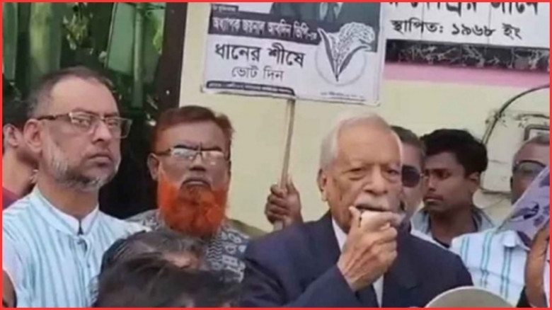 ‘আমার প্রধানমন্ত্রী শেখ হাসিনা’, নির্বাচনী সভায় বিএনপি প্রার্থীর বক্তব্য ভাইরাল