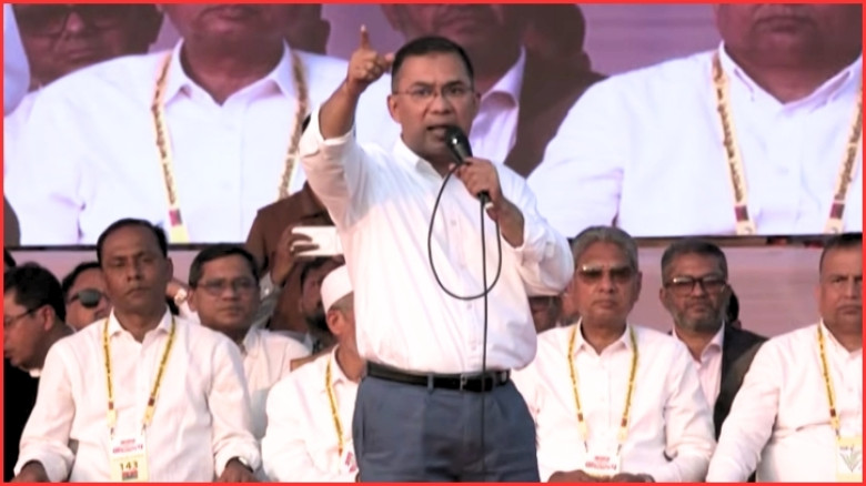 ময়মনসিংহে নির্বাচনি জনসভায় বক্তব্য রাখছেন তারেক রহমান