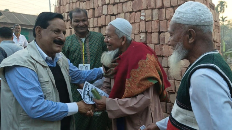 শ্রীপুরে ঘোড়া প্রতীকে নির্বাচনী প্রচারণায় ব্যস্ত ইজাদুর রহমান মিলন