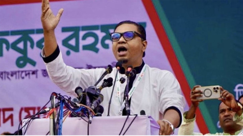 লন্ডন ফেরত মুফতিকে আবার সেখানে পাঠাতে হবে: রাশেদ প্রধান
