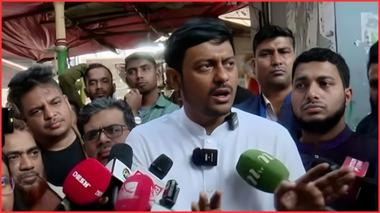 একজন সকালে আল্লাহর নাম নিয়ে চাঁদাবাজি শুরু করেন: নাসীরুদ্দীন পাটওয়ারী
