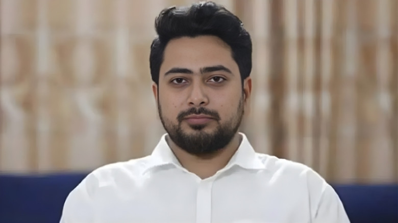 এবারে নাহিদ ইসলামের প্রার্থীতা বাতিল চেয়ে হাইকোর্টে রিট