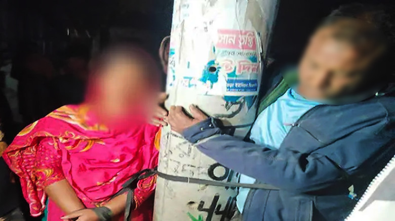 ‘ভোট চাইতে’ রাতে প্রবাসীর স্ত্রীর ঘরে জামায়াত নেতার ছেলে, খুঁটিতে বেঁধে রাখল জনতা