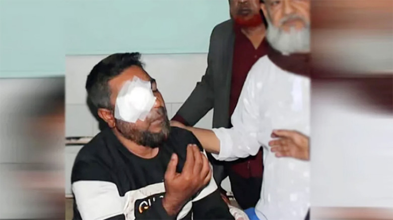 জামায়াতের হামলায় বিএনপি নেতার চোখে নষ্ট, খবর শুনে মায়ের মৃত্যু