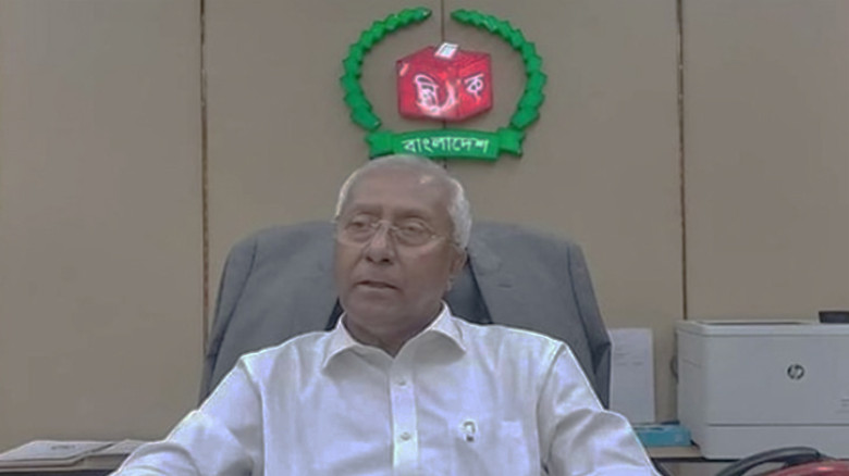 বৈধ উৎস দেখাতে পারলে ৫ কোটি টাকা বহনেও বাধা নেই: ইসি সচিব