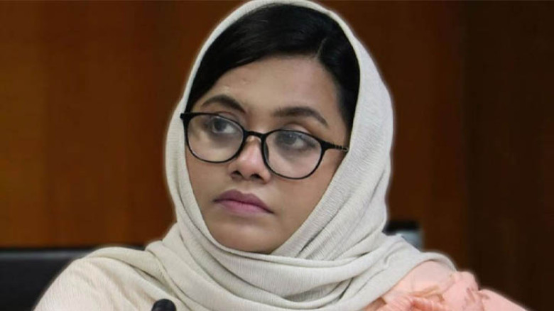জামায়াত নেতাদের ধরে ধরে ফোন চেক করা হচ্ছে, মারা হচ্ছে: এনসিপি নেত্রী
