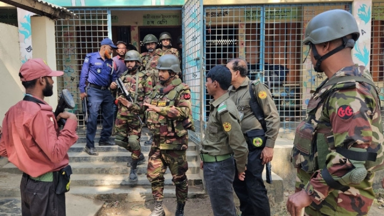 সারা দেশে ঝুঁকিপূর্ণ ভোটকেন্দ্রে কড়া নিরাপত্তা ব্যবস্থা