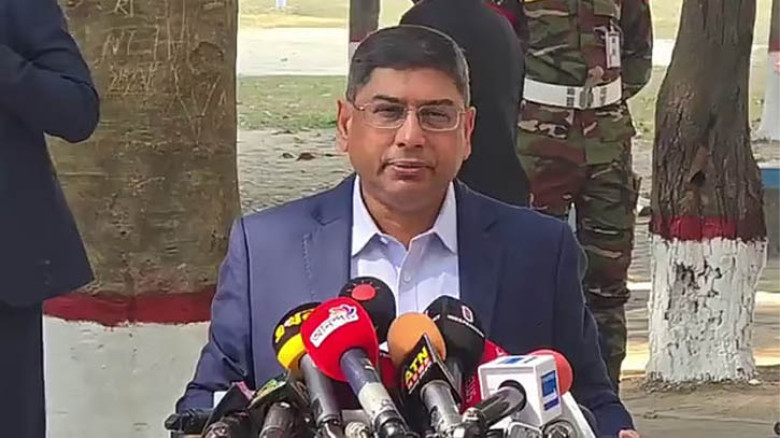 নির্ভয়ে বাসা থেকে বের হয়ে ভোট দেবেন: সেনাপ্রধান