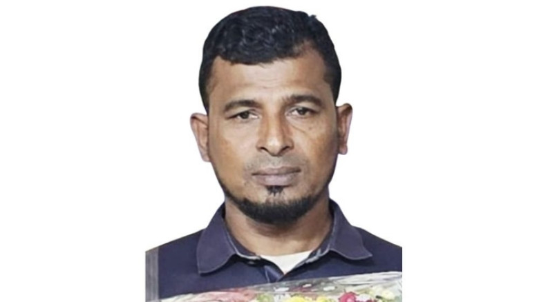 জামায়াত কর্মীর দোকান ভাঙচুর: ফুলগাজীতে কৃষকদল নেতা বহিষ্কার