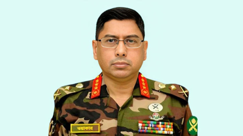নতুন সরকার যখন বলবে তখনই ব্যারাকে ফিরবে সেনাবাহিনী: সেনাপ্রধান