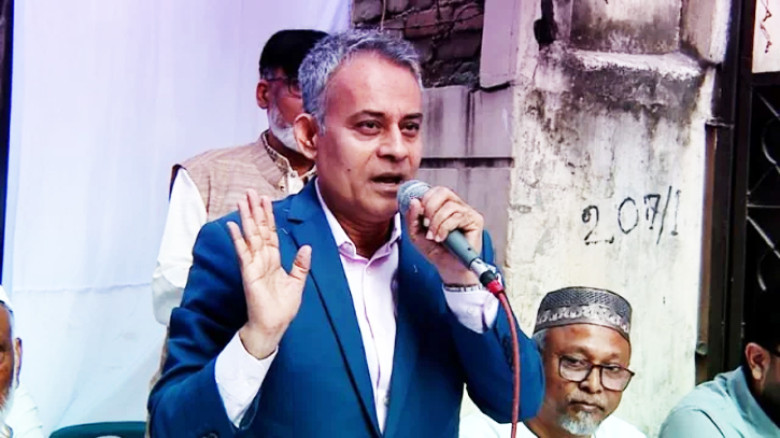 ৩ মন্ত্রণালয়ের দায়িত্ব পেলেন শেখ রবিউল আলম