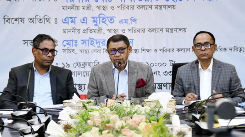 সরেজমিন তদারকিতে যাবেন স্বাস্থ্যমন্ত্রী, জবাবদিহি নিশ্চিতের নির্দেশ