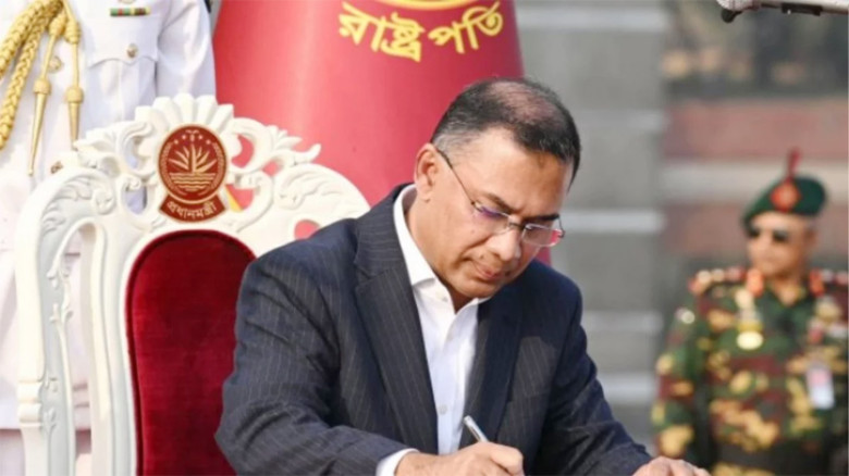 ১২টা ১ মিনিটে শহীদ মিনারে পুষ্পস্তবক অর্পণ করবেন প্রধানমন্ত্রী